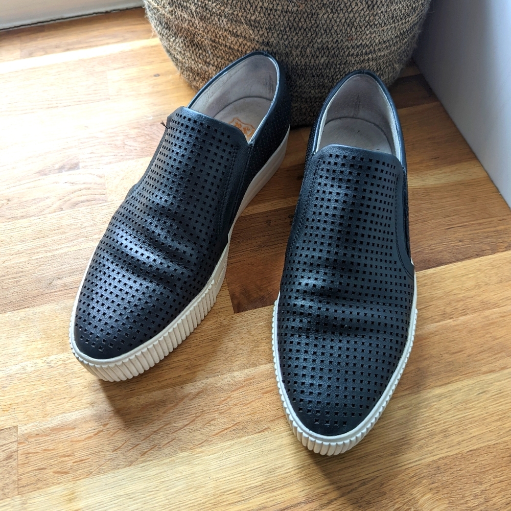 Ash Slides